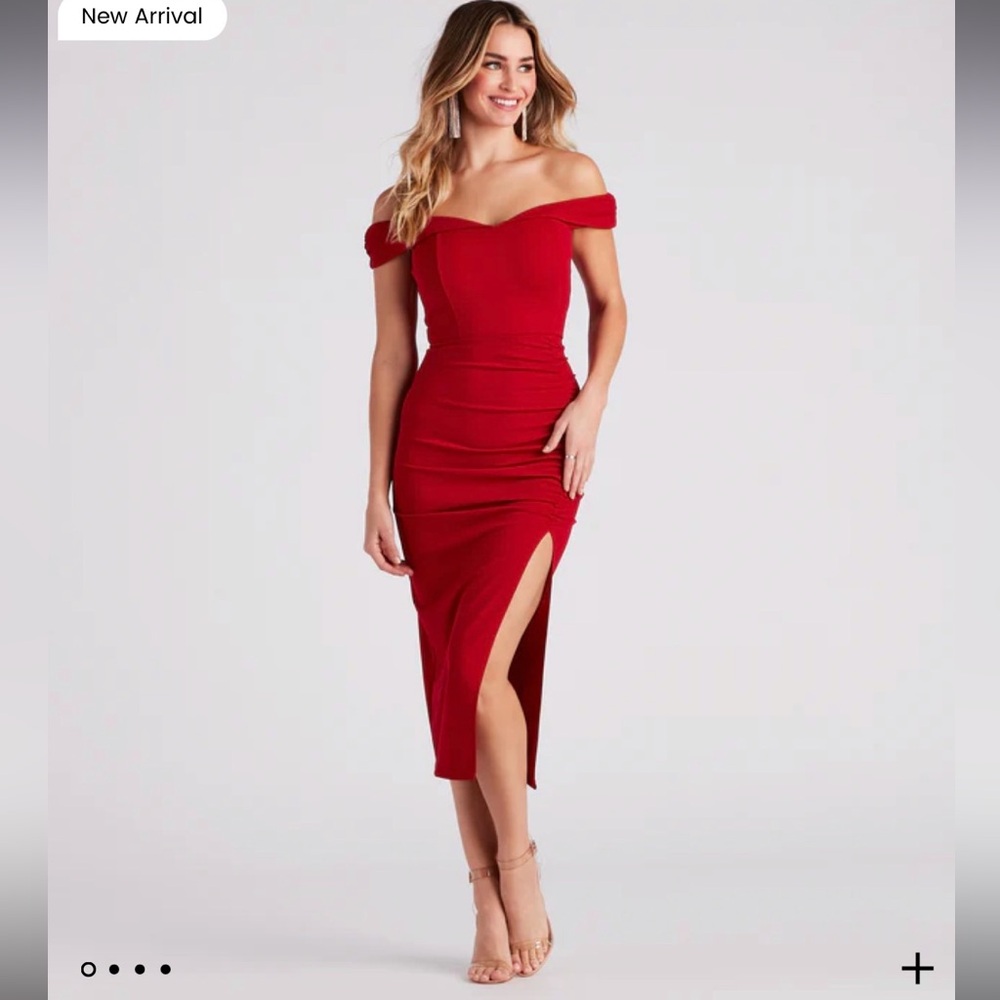Windsor Madi formal crepe slit midi dress
